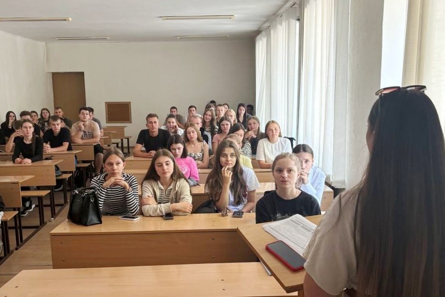 Зустріч з першокурсниками фізико-математичного факультету